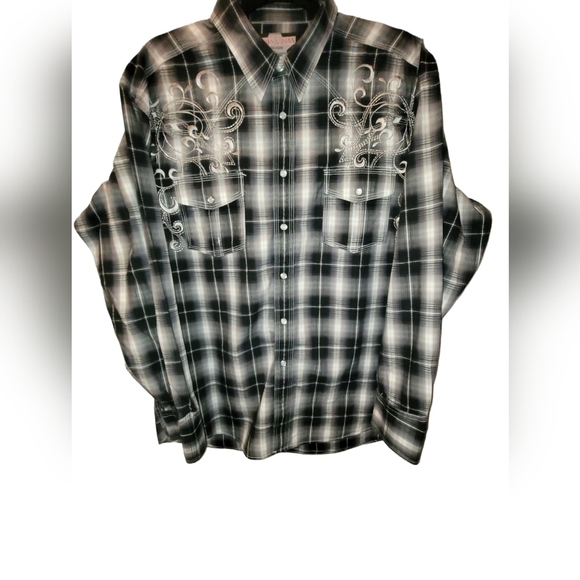 Brooks & Dunn Long Sleeve Western Shirt - Picture 2 of 10